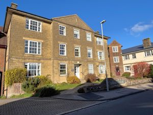 Front Aspect (1)- click for photo gallery